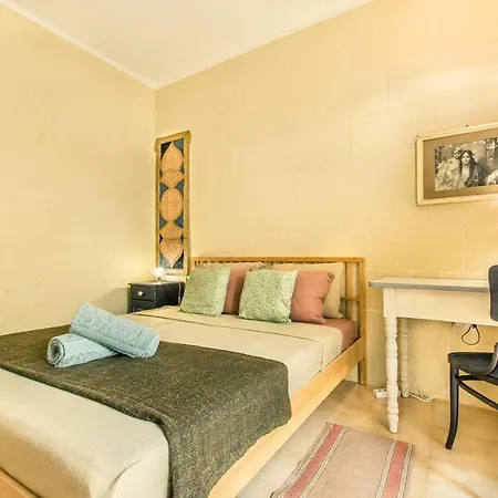 'feel@home' Retro Designer 30sec From * קסלנדי