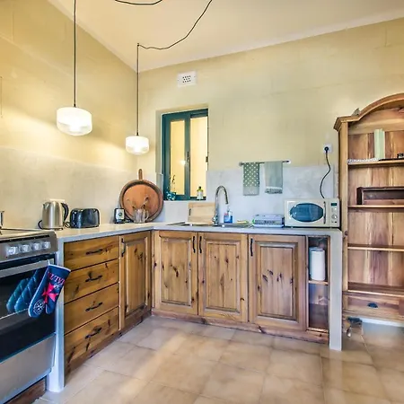 'feel@home' Retro Designer 30sec From Apartamento *