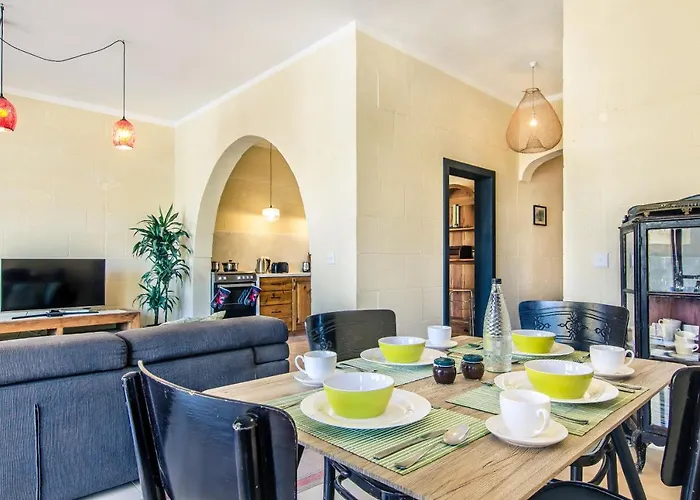 'feel@home' Retro Designer 30sec From アパート クレンディ