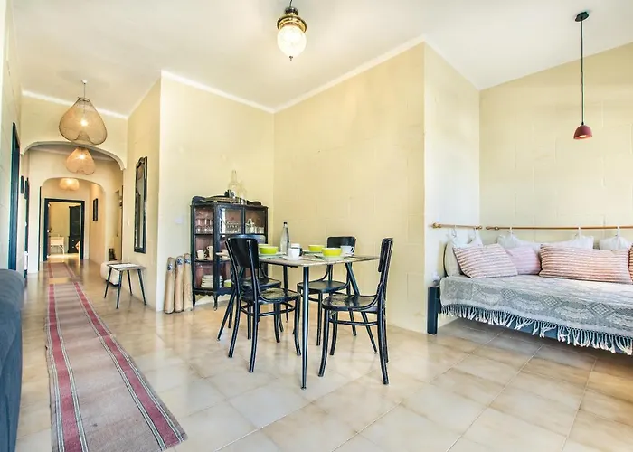 'feel@home' Retro Designer 30sec From *